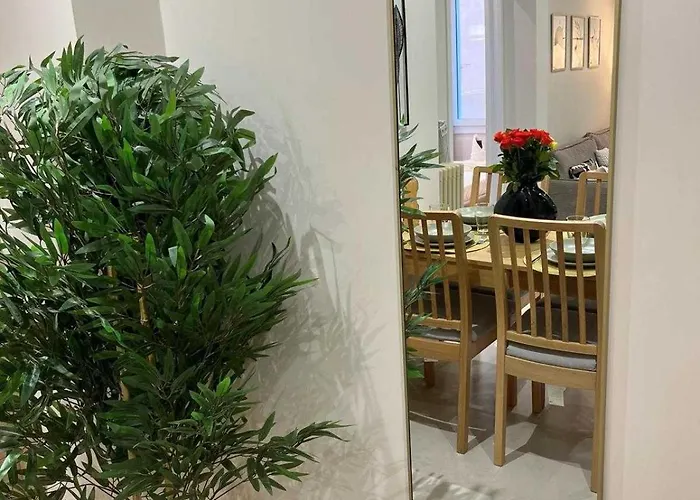 Modern -2bdr 6p - 300m From The Daire Antibes